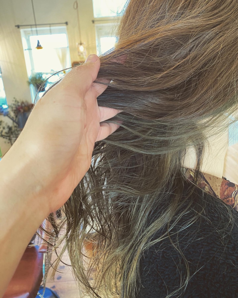 インナーカラーグリーン